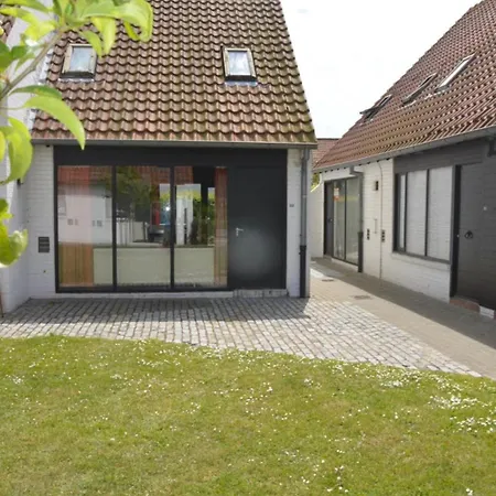 Barkas 22 A La Cote Belge * Ньивпорт